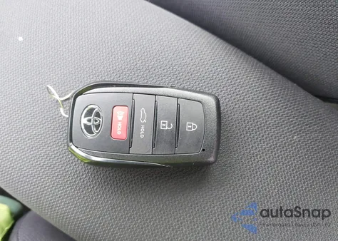 2026 Toyota Corolla Hybrid Hybrid Se from USA, damaged, VIN JTDBCMFE2T3118080